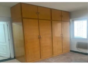 Room in 2 BHK Apartment at Hiranandani Avalon, Powai – for Rent