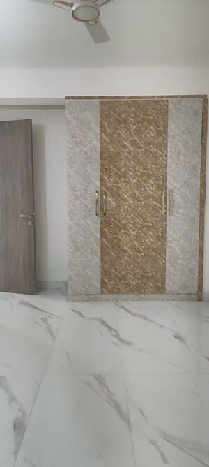 Bathroom in 3.5 BHK Builder Floor at Smart World Gems, Sector 89 – for Rent