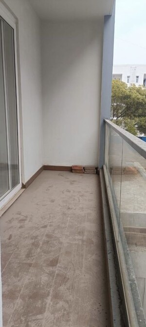Balcony in 3.5 BHK Builder Floor at Smart World Gems, Sector 89 – for Rent
