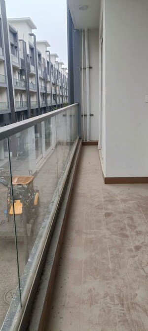 Balcony in 3.5 BHK Builder Floor at Smart World Gems, Sector 89 – for Rent