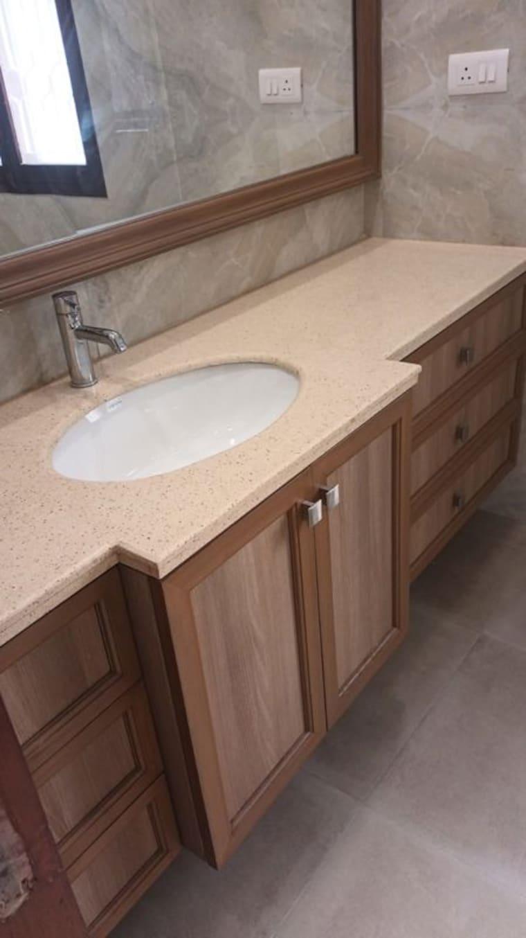 Bathroom, south extension ii 4 Bedroom 500 Sq.Yd. Builder Floor In South Extension ii Delhi 10321435