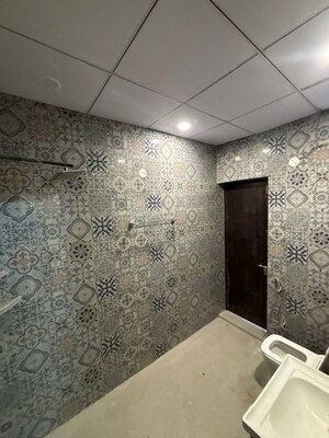 Kitchen in 4 BHK Apartment at Mansarovar Apartments Noida, Sector 61 – for Rent