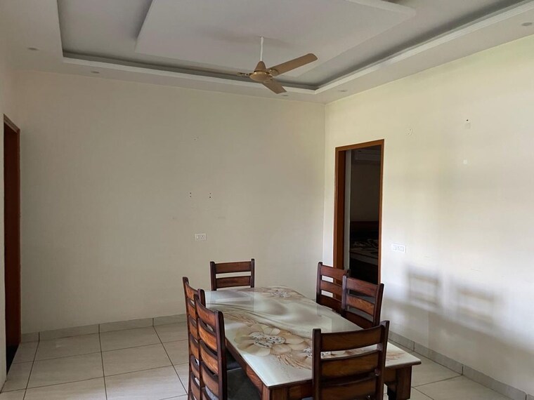 Bedroom, aerocity 3 Bedroom 200 Sq.Yd. Independent House In Aerocity Mohali 10321472