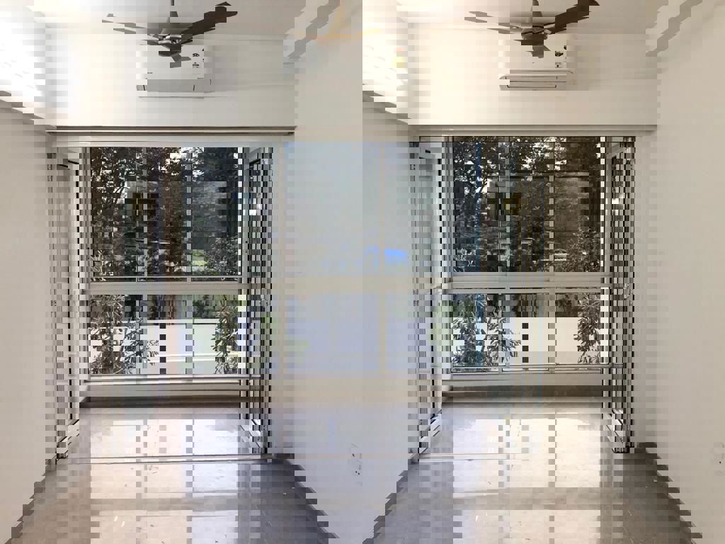 1 BHK + Extra Room 510 Sq.Ft. Apartment in Godrej The Trees