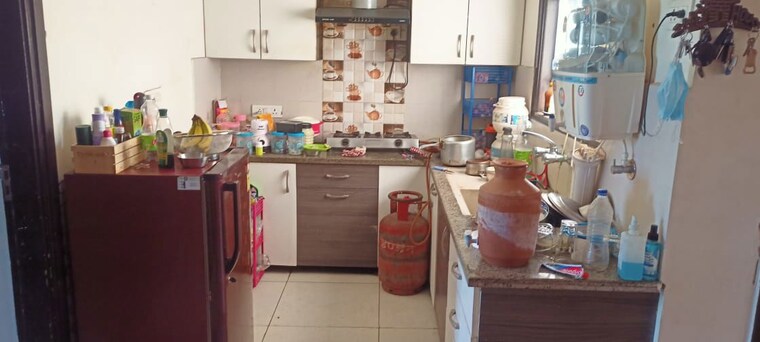 Kitchen, motiaz-royal-citi 2 Bedroom 1000 Sq.Ft. Apartment In Ambala Highway Zirakpur 10321539