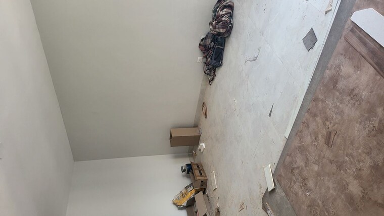 Room, sector 37d 3 Bedroom 1300 Sq.Ft. Apartment In Sector 37d Gurgaon 10321598