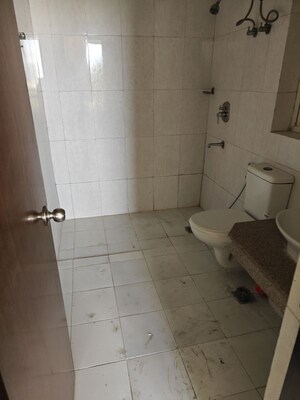 Bathroom in 2.5 BHK Apartment at Indiabulls Centrum Park, Sector 103 – for Sale