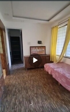 2 BHK Apartment For Sale in Amanora Park Town