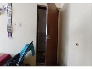 Furnished Amenities in 2 BHK Apartment at Minal Apartments, Andheri East – for Rent