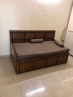 Bedroom in 2 BHK Builder Floor at Sushant Lok I – for Rent