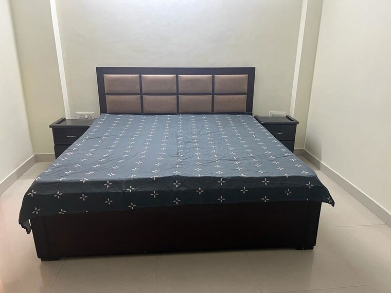 Bedroom, sushant lok i Studio 440 Sq.Ft. Builder Floor In Sushant Lok I Gurgaon 10321677