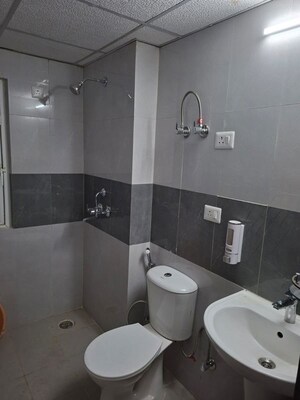 Team Area in 3 BHK Apartment at Apex Golf Avenue, Sector 1 Greater Noida – for Rent