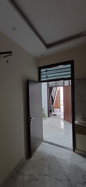 Room in 4 BHK Independent House at Palla – for Sale