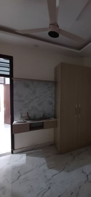 Furnished Amenities in 4 BHK Independent House at Palla – for Sale