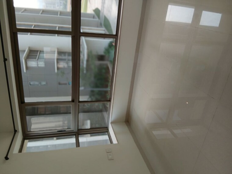 Balcony, kalpataru-chs 2 Bedroom 711 Sq.Ft. Apartment In Kapur Bawdi Thane 10321742