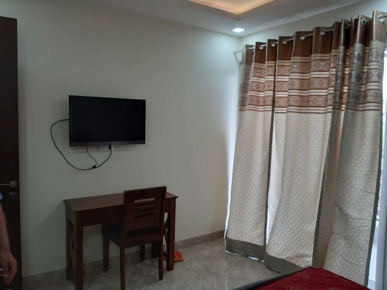 Team Area, kalkaji 3 Bedroom 1800 Sq.Ft. Builder Floor In Kalkaji Delhi 10321760