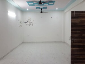Room in 2 BHK Builder Floor at Sector 1 – for Rent