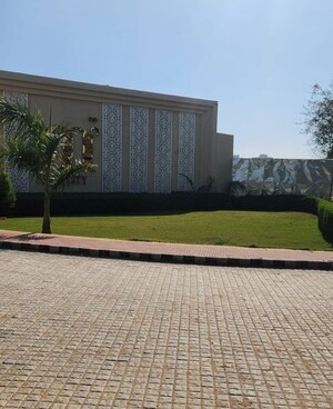 Swimming Pool in 4 BHK Apartment at Vatika Sovereign Park, Sector 99 – for Sale