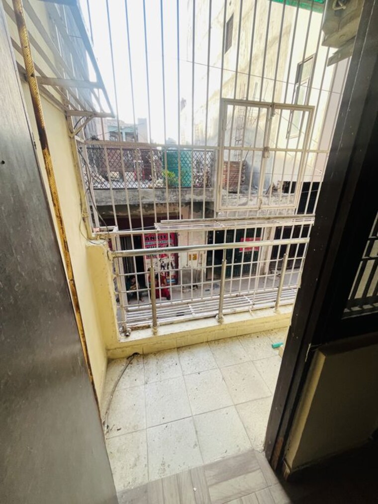 Balcony, sector 121 2 Bedroom 1050 Sq.Ft. Builder Floor In Sector 121 Noida 10321792