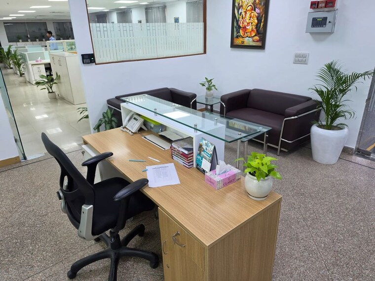 Team Area, sector 29 Commercial Office Space 4100 Sq.Ft. In Sector 29 Gurgaon 10321821