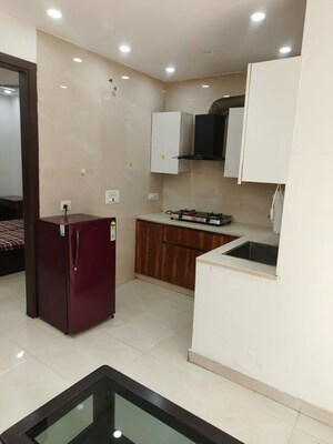 Kitchen in 1.5 BHK Builder Floor at Subhash Nagar – for Rent