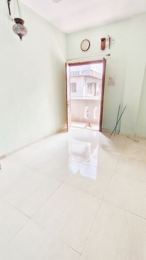 Living Room in 1 BHK Independent House at Anand Park, Wadgaon Sheri – for Rent