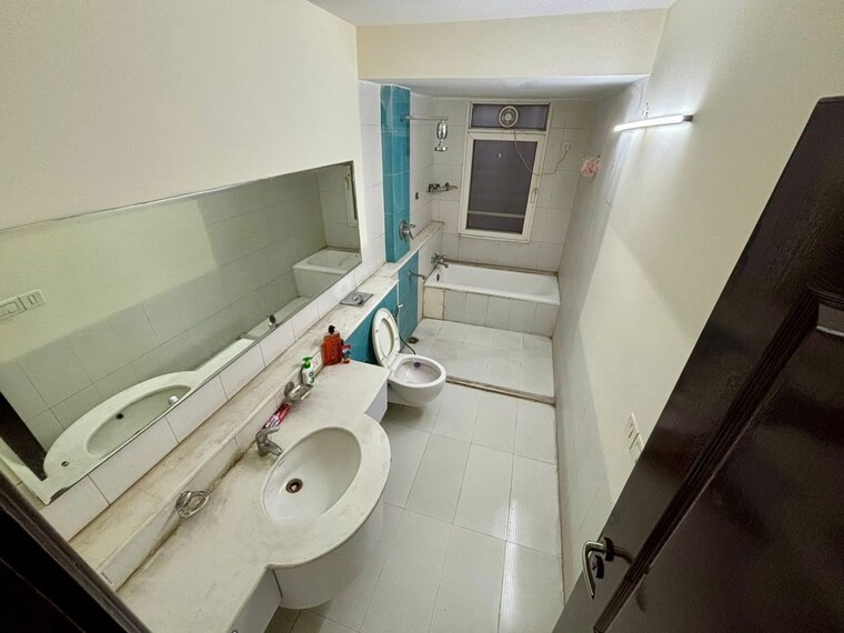 Team Area, jaypee-green-crescent-court 3.5 Bedroom 2200 Sq.Ft. Apartment In Jaypee Greens Greater Noida 10321839