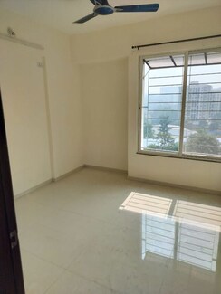 3 BHK + Servant Room Apartment For Rent in Blue 27th Avenue