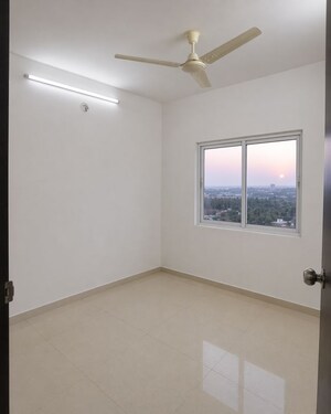Room in 2 BHK Apartment at Shriram 107 South East, Attibele – for Rent