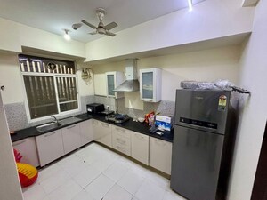 Kitchen in 3.5 BHK Apartment at Jaypee Green Crescent Court, Jaypee Greens – for Rent