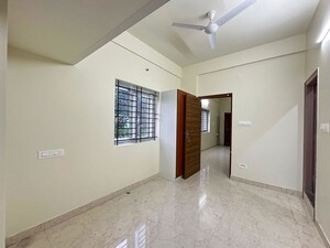 Room in 2 BHK Builder Floor at Hsr Layout – for Rent