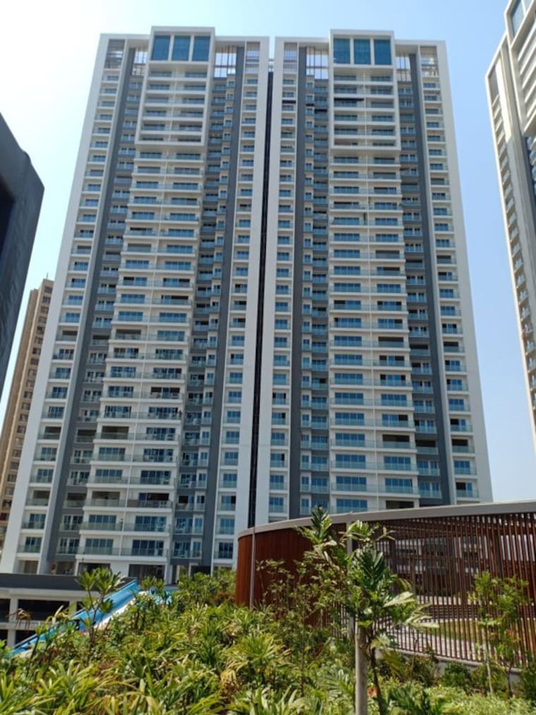 Exterior View, sheth-codename-younique 2 Bedroom 720 Sq.Ft. Apartment In Sion Mumbai 10321925