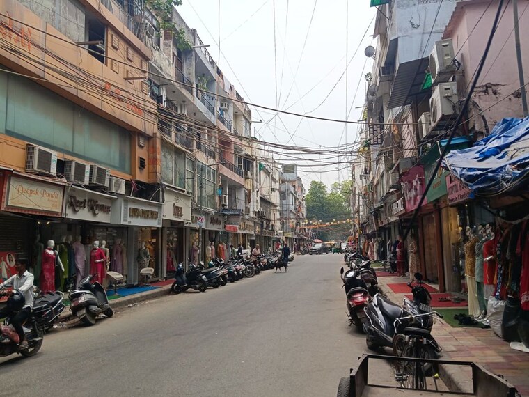 Exterior View, lajpat nagar ii Commercial Shop 4600 Sq.Ft. In Lajpat Nagar ii Delhi 10321916