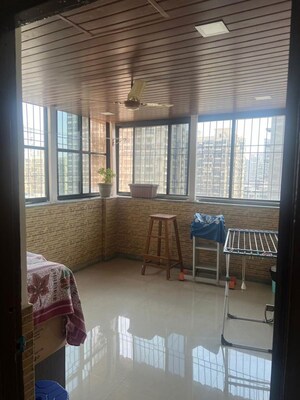 Room in 3.5 BHK Apartment at Shree Balaji Krupa Apartment, Kharghar – for Rent