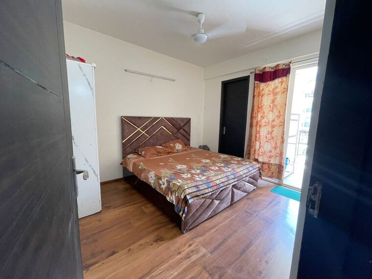 Bedroom, signature-global-park 3 Bedroom 1081 Sq.Ft. Apartment In Sohna Sector 36 Gurgaon 10321951
