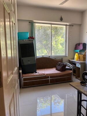 Room in 2 BHK Apartment at Vijay Residency II, Ghodbunder Road – for Sale