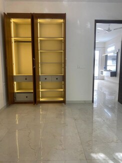 2 BHK + Study Room,Basement Apartment For Rent in Smart World Gems