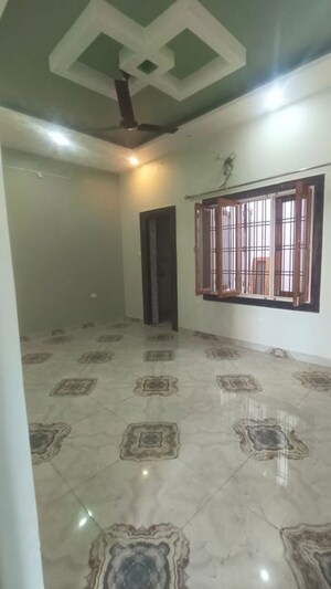 Room in 2 BHK Builder Floor at Indira Nagar – for Rent