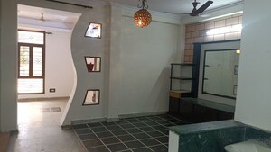 Dining area in 3 BHK Builder Floor at Vaishali Sector 5 – for Rent