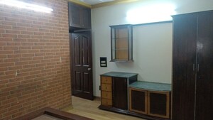 Room in 3 BHK Builder Floor at Vaishali Sector 5 – for Rent