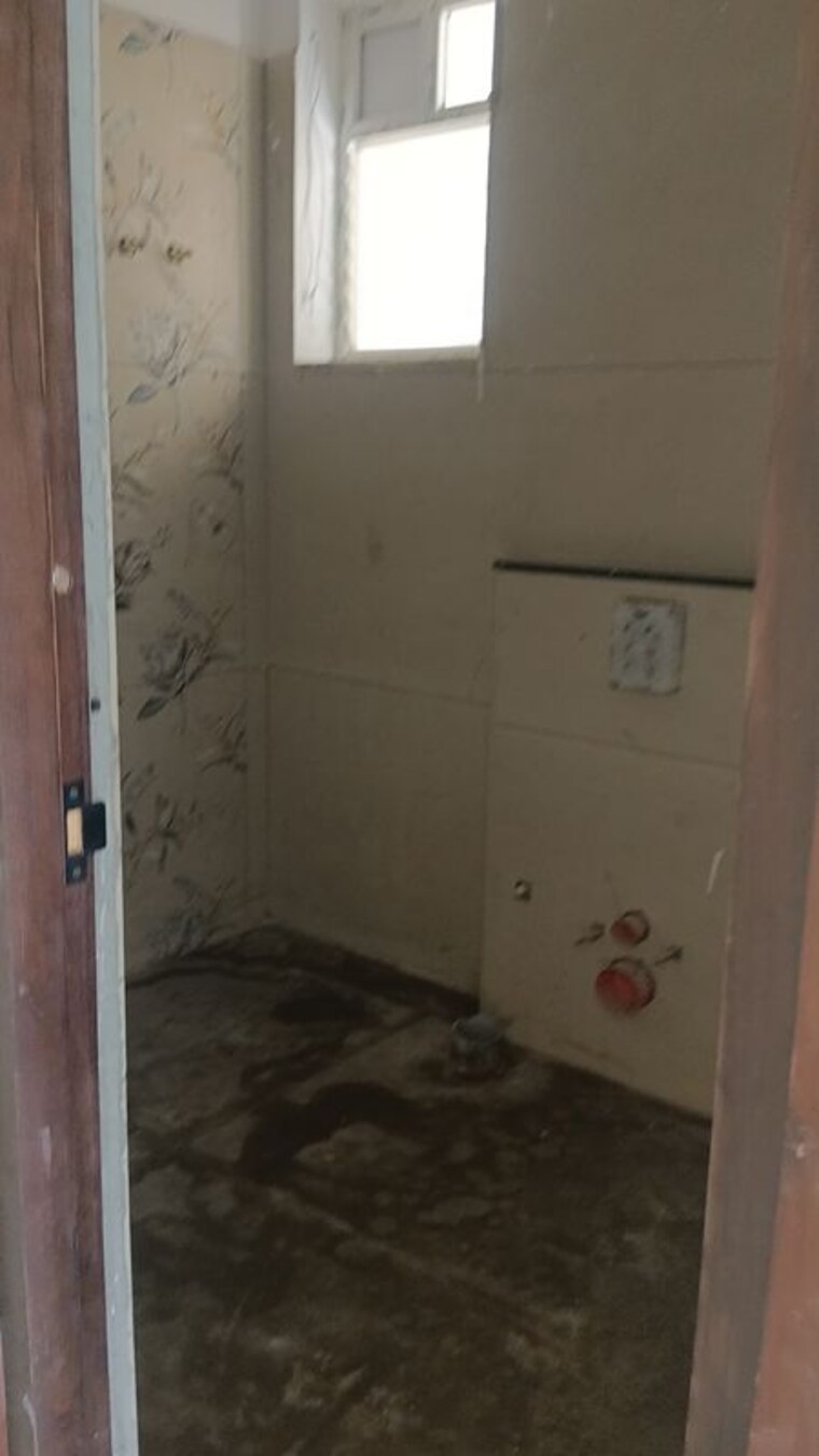 Bathroom, kondapur 3 Bedroom 2500 Sq.Ft. Apartment In Kondapur Hyderabad 10321993