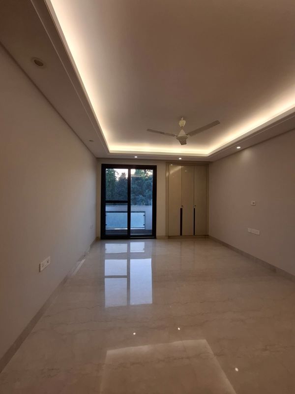 4 BHK + Servant Room,Study Room,Extra Room Builder Floor For Rent in Greater Kailash I