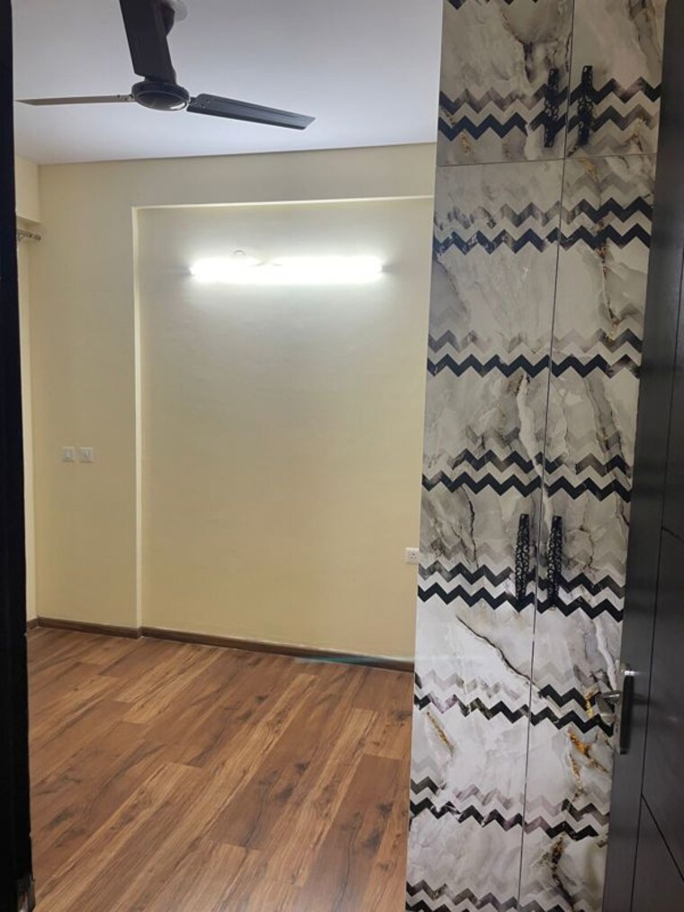 Room, signature-global-park 3 Bedroom 1210 Sq.Ft. Builder Floor In Sohna Sector 36 Gurgaon 10321997