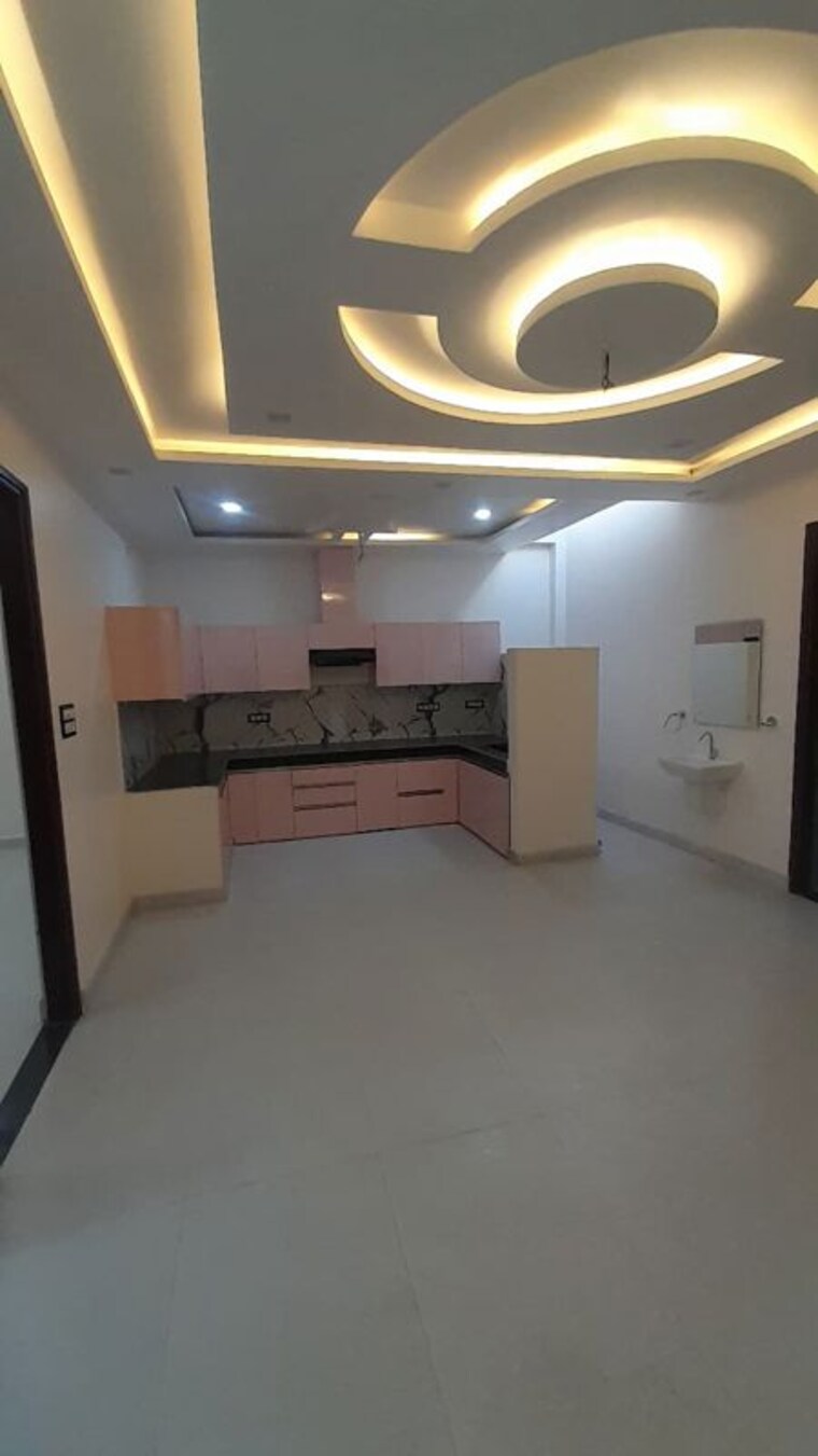 Kitchen, indira nagar 2 Bedroom 1500 Sq.Ft. Builder Floor In Indira Nagar Lucknow 10322013