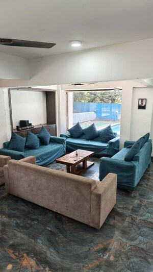 Team Area in 3 BHK Apartment at Regency Towers, Kavesar – for Rent