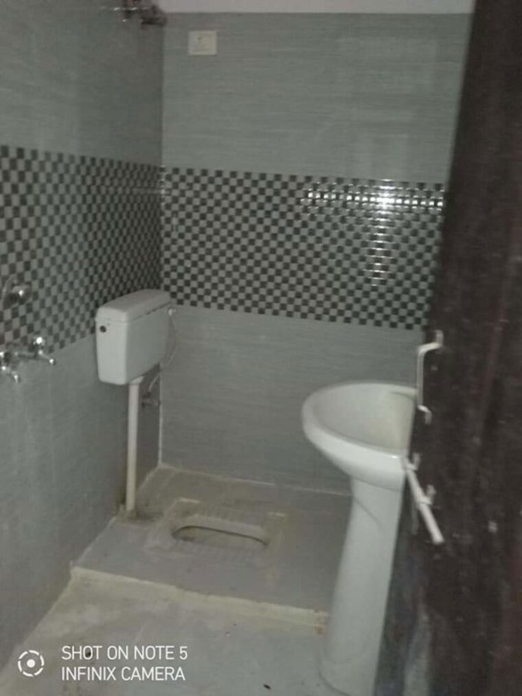 Bathroom, raj-ganga-surya-enclave 1 Bedroom 800 Sq.Ft. Builder Floor In Indira Nagar Lucknow 10322106