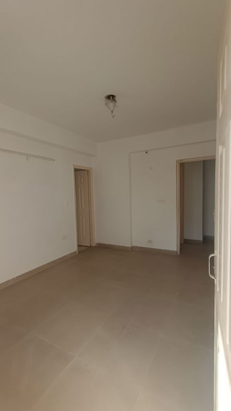 Room, supertech-cape-town 3 Bedroom 1625 Sq.Ft. Apartment In Sector 74 Noida 10322113