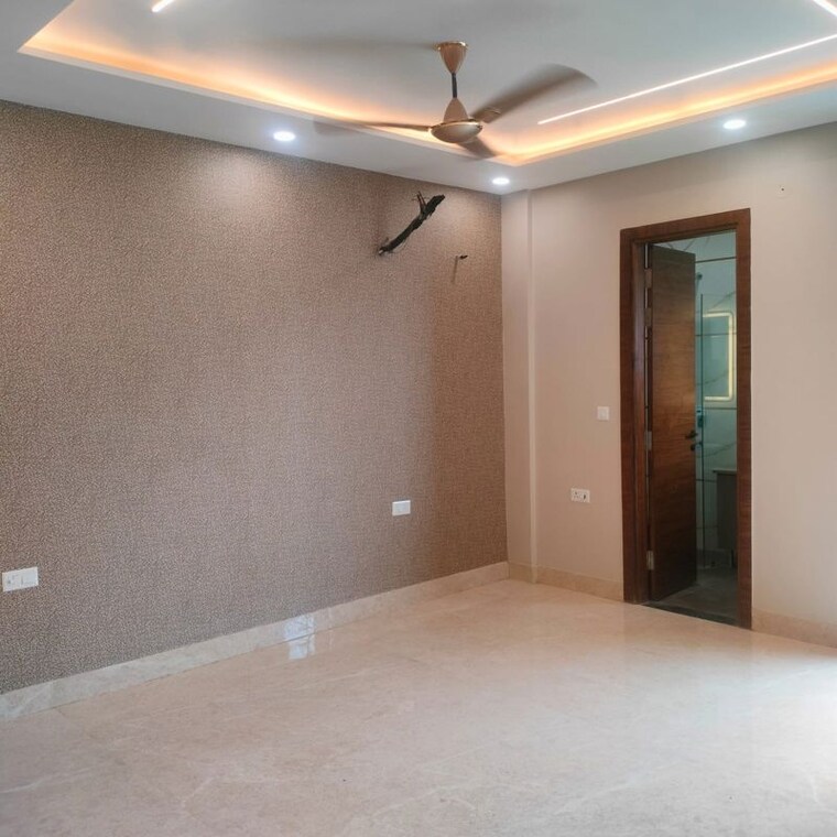 Room, new bhoor colony 3 Bedroom 200 Sq.Ft. Builder Floor In New Bhoor Colony Faridabad 10322127