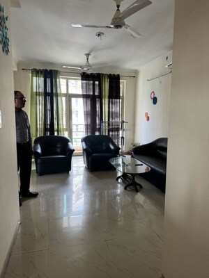 Living Room in 3 BHK Apartment at Parsvnath Planet, Gomti Nagar – for Rent