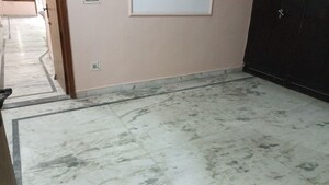 Room in 2 BHK Builder Floor at Sector 1 Vaishali – for Rent